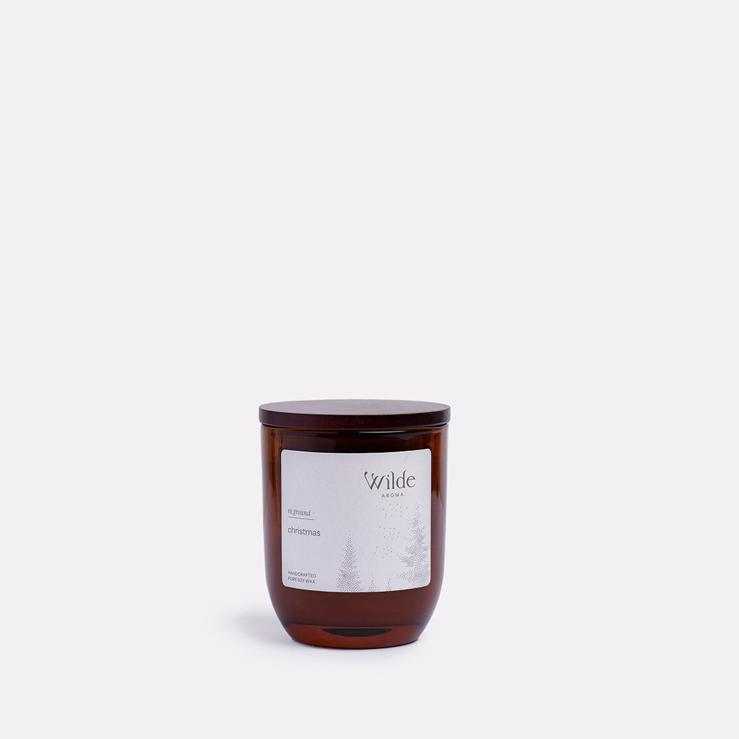 Small pure soy candle in Christmas scent by Wilde Aroma